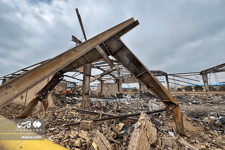 حمله موشکی به انبار ذخیره دارو و شیرخشک در همدان