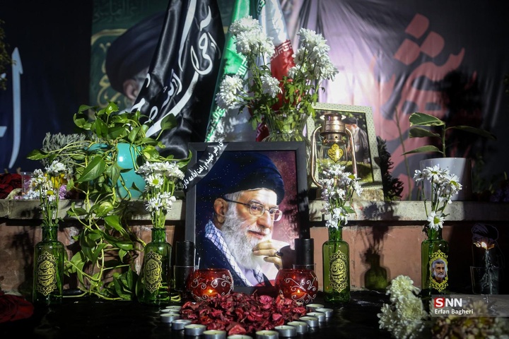 مراسم احیاء شب بیست و سوم ماه رمضان در میدان انقلاب اسلامی تهران