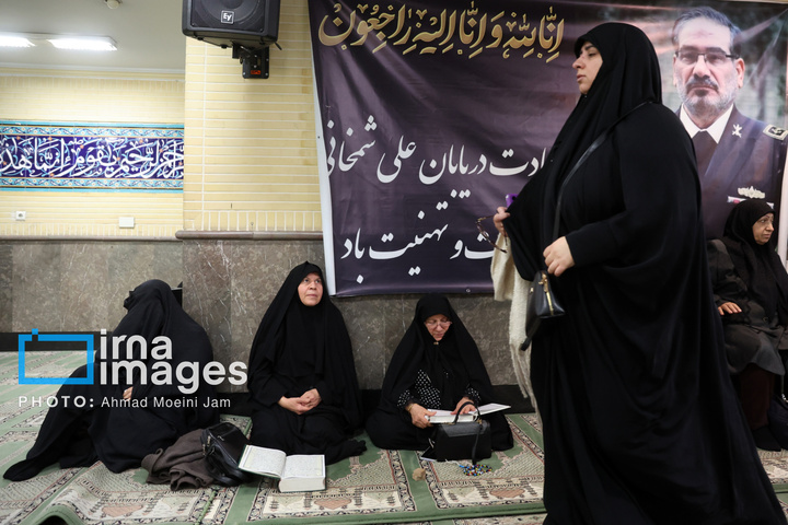 وداع با پیکر شهید «علی شمخانی» نماینده رهبری و دبیر شورای دفاع