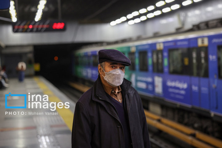 قلب تهران زیر بمباران هم می‌تپد