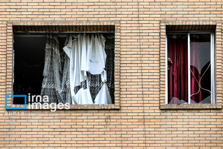 زندگی پشت پنجره‌های شکسته