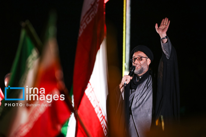 معراج شهدای مردمی زنجان