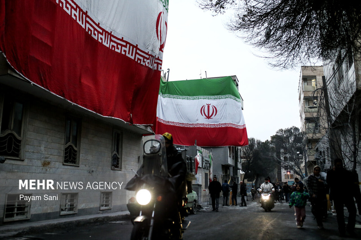 آثار تجاوز به مناطق مسکونی تهران