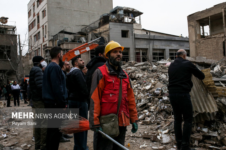 آثار تجاوز به مناطق مسکونی تهران