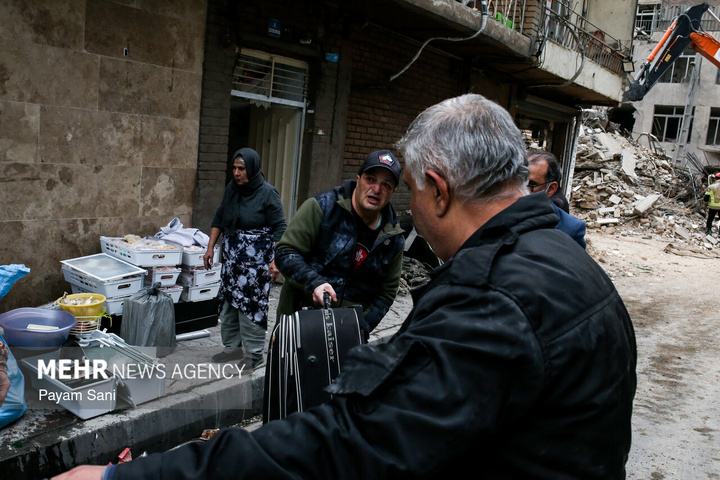 آثار تجاوز به مناطق مسکونی تهران