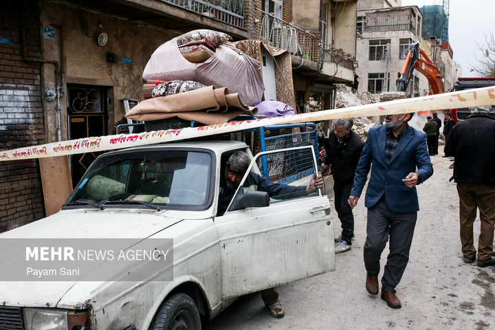 آثار تجاوز به مناطق مسکونی تهران