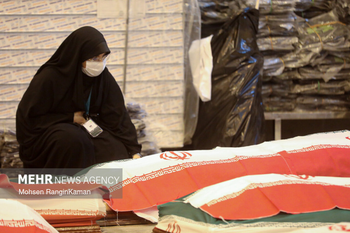 ورود پیکر شهدای ناو دنا به معراج شهدا بهشت زهرا