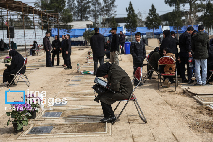 تدفین پیکر شهدای حملات آمریکا و رژیم صهیونیستی در بهشت زهرا (س)