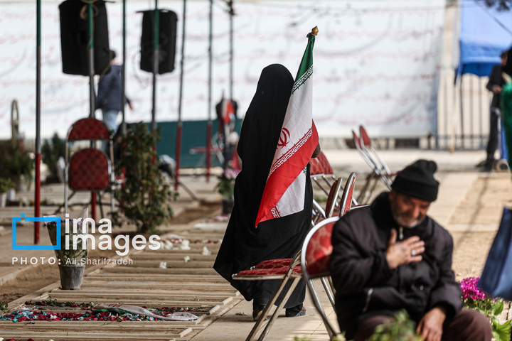 تدفین پیکر شهدای حملات آمریکا و رژیم صهیونیستی در بهشت زهرا (س)