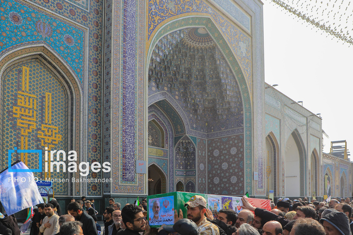 تشییع پیکر شهدای حمله به بیت رهبری در مشهد