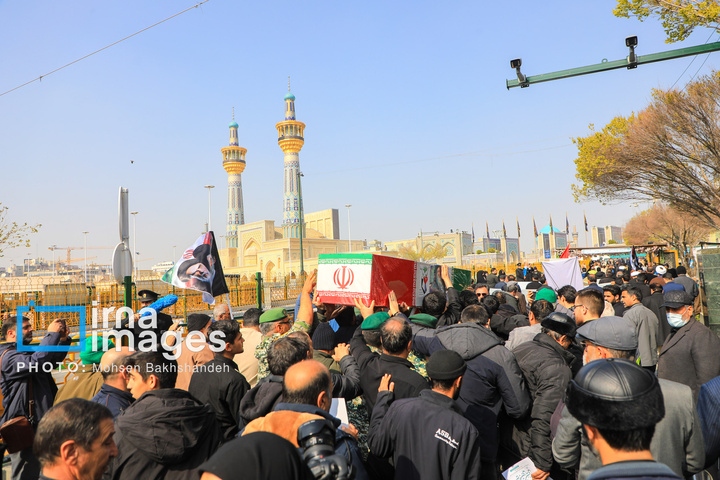 تشییع پیکر شهدای حمله به بیت رهبری در مشهد