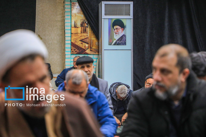 تشییع پیکر شهدای حمله به بیت رهبری در مشهد