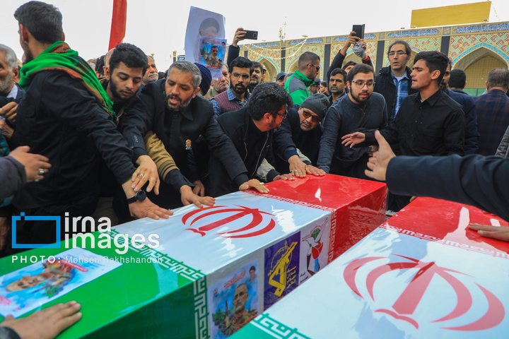 تشییع پیکر شهدای حمله به بیت رهبری در مشهد