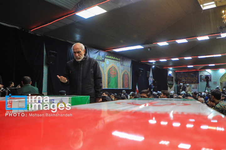 تشییع پیکر شهدای حمله به بیت رهبری در مشهد