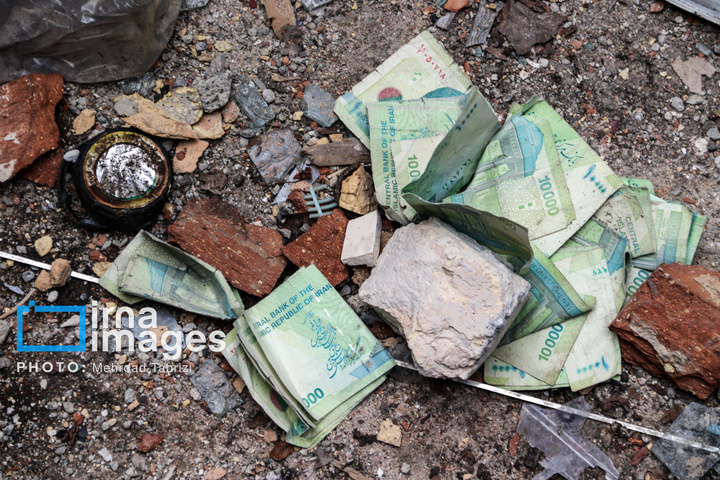 آثار حملات هوایی به مناطق مسکونی در ارومیه