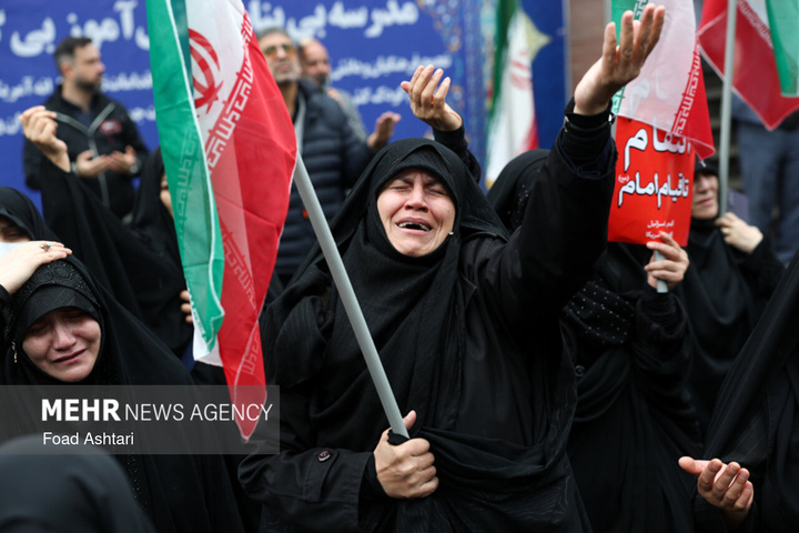 تجمع فرهنگیان و دانش‌آموزان در محکومیت جنایات آمریکایی صهیونیستی