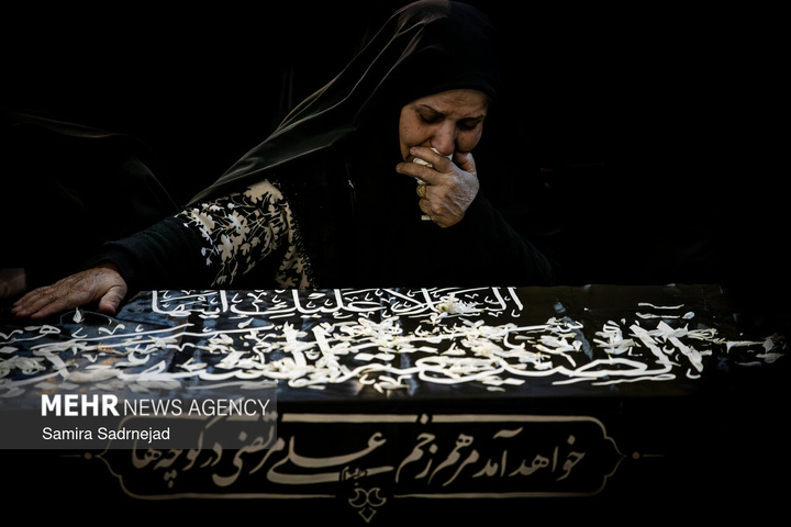 قطعه ۴۲ بهشت زهرا مراسم وداع با پیکر شهدا