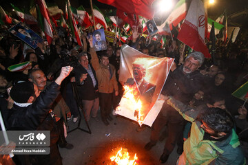 چهارشنبه‌سوزی دشمن در شیراز