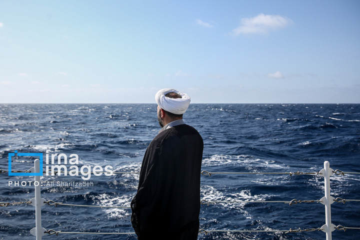 سفر دنا از دریا به آسمان