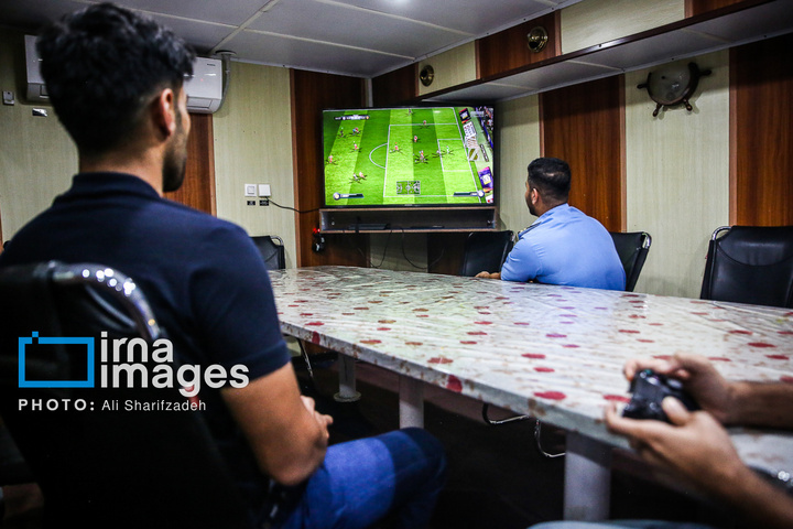 سفر دنا از دریا به آسمان