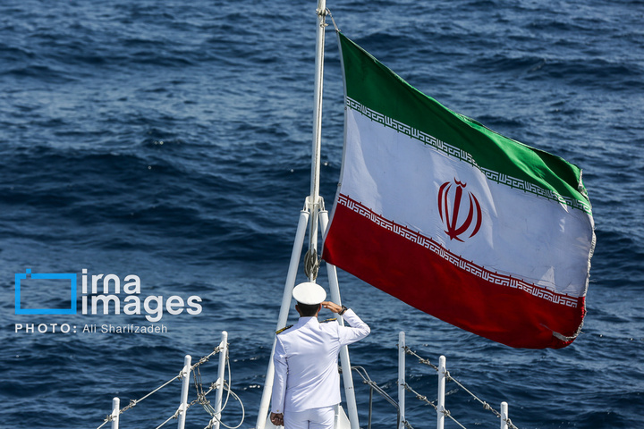 سفر دنا از دریا به آسمان