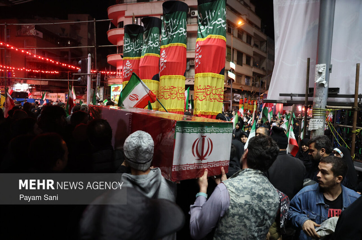 اجتماع حمایت از رزمندگان در مقابله با دشمن آمریکایی - صهیونی