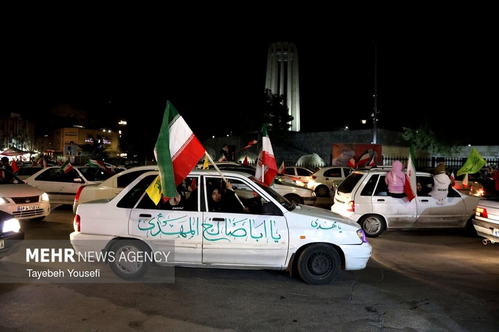 اجتماع شبانه همدانی‌ها در دفاع از امنیت کشور