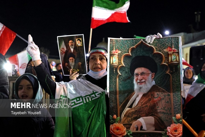 اجتماع شبانه همدانی‌ها در دفاع از امنیت کشور