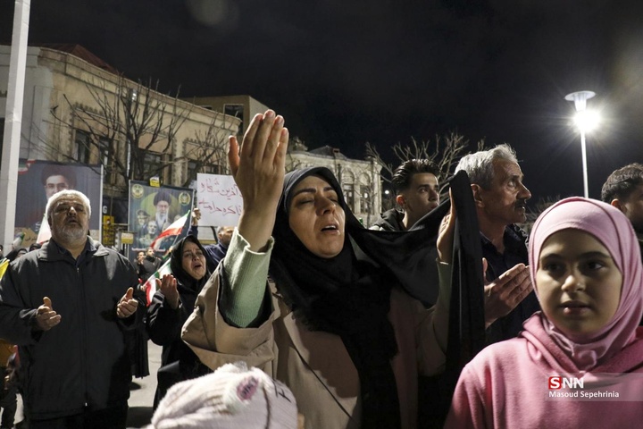 تجمع شبانه ضد آمریکایی - صهیونسیتی مردم تبریز