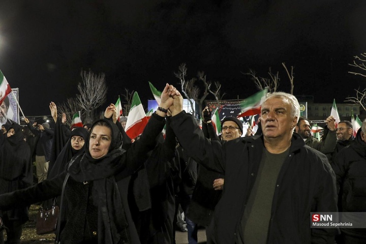 تجمع شبانه ضد آمریکایی - صهیونسیتی مردم تبریز