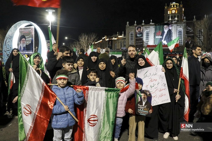 تجمع شبانه ضد آمریکایی - صهیونسیتی مردم تبریز