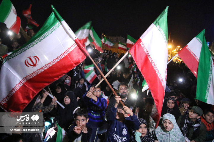 چهارشنبه‌سوزی دشمن در شیراز