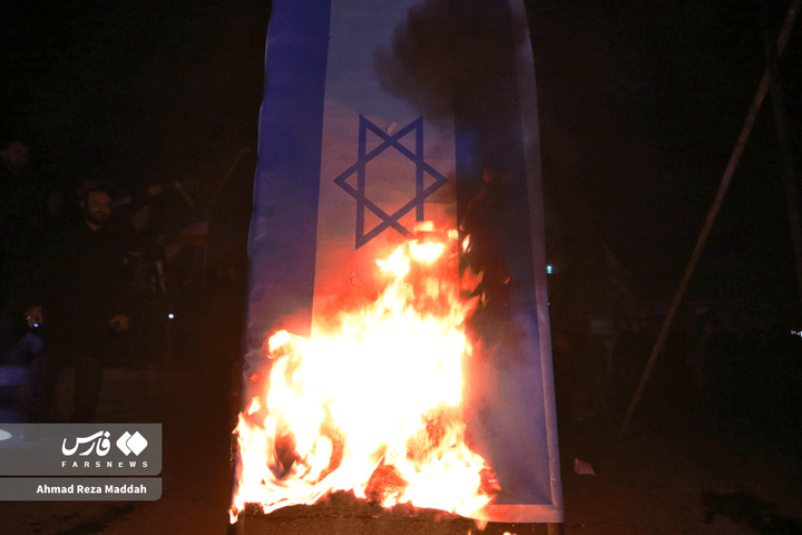 چهارشنبه‌سوزی دشمن در شیراز