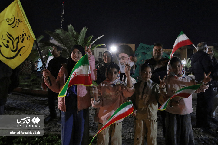 چهارشنبه‌سوزی دشمن در شیراز