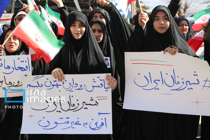 بازگشت اعضای تیم ملی فوتبال زنان ایران به آغوش میهن