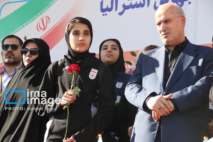 بازگشت اعضای تیم ملی فوتبال زنان ایران به آغوش میهن