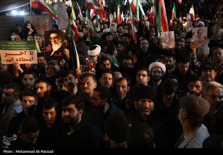 مراسم وداع با پیکر شهید علی و مرتضی لاریجانی در قم