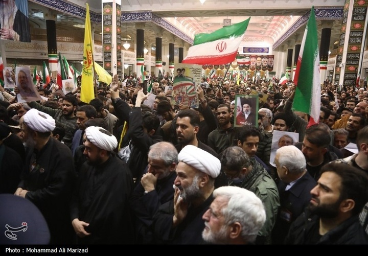 مراسم وداع با پیکر شهید علی و مرتضی لاریجانی در قم