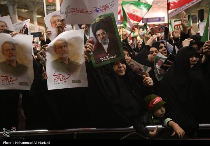 مراسم وداع با پیکر شهید علی و مرتضی لاریجانی در قم