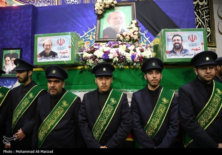 مراسم وداع با پیکر شهید علی و مرتضی لاریجانی در قم