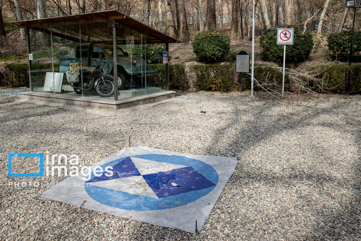 ترکش‌های بمباران هوایی به کاخ سعدآباد رسید