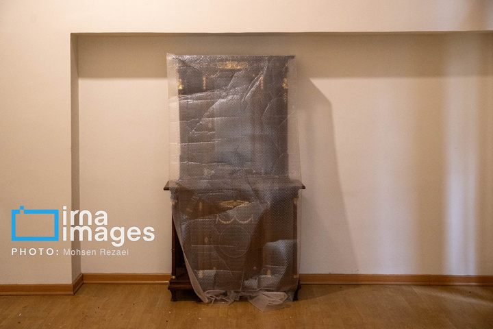 ترکش‌های بمباران هوایی به کاخ سعدآباد رسید