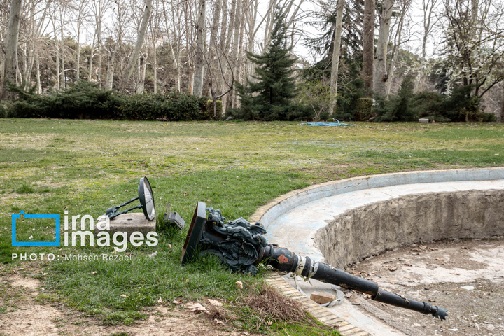 ترکش‌های بمباران هوایی به کاخ سعدآباد رسید