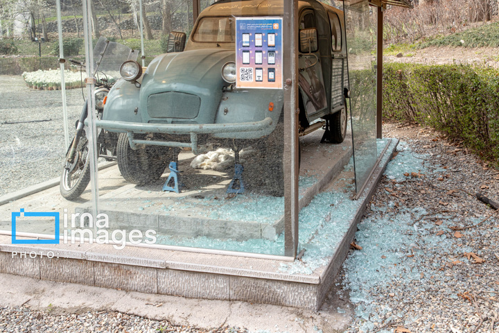 ترکش‌های بمباران هوایی به کاخ سعدآباد رسید