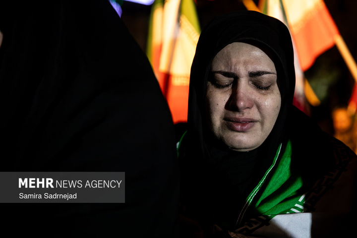 اجتماع حمایت از رزمندگان در مقابله با دشمن آمریکایی - صهیونی