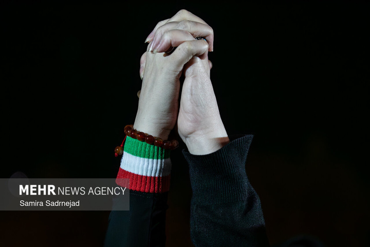 اجتماع حمایت از رزمندگان در مقابله با دشمن آمریکایی - صهیونی