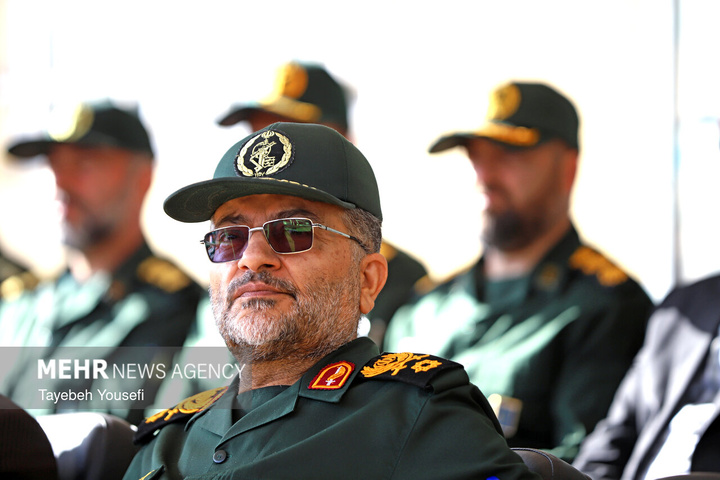 سردار سرلشکر پاسدار شهید غلامرضا سلیمانی