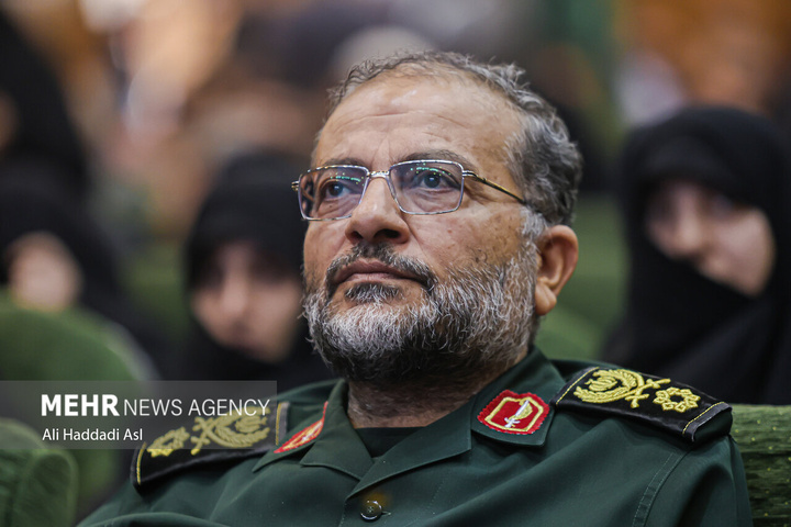 سردار سرلشکر پاسدار شهید غلامرضا سلیمانی