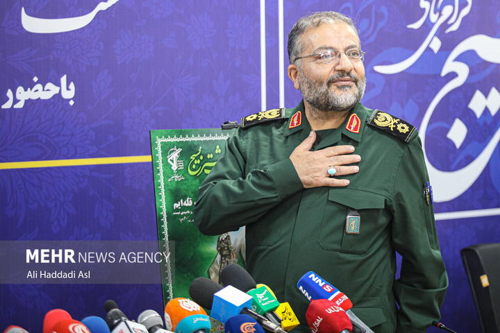 سردار سرلشکر پاسدار شهید غلامرضا سلیمانی