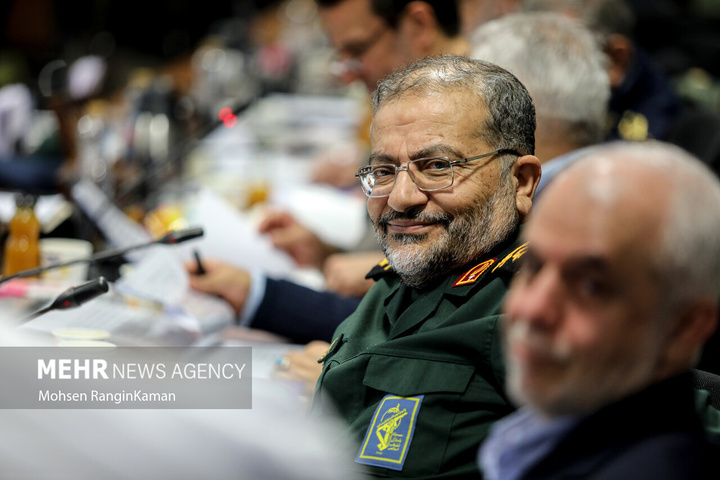 سردار سرلشکر پاسدار شهید غلامرضا سلیمانی